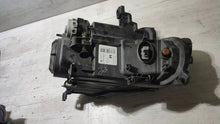 Laden Sie das Bild in den Galerie-Viewer, Frontscheinwerfer Jeep Cherokee 68102856AE Rechts Scheinwerfer Headlight SCH6316112474pg