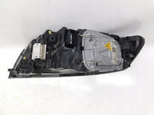 Load image into Gallery viewer, Frontscheinwerfer Volvo S40 II 31265699 1307329210 Xenon Rechts Headlight SCH5626733273rz