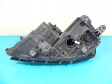 Laden Sie das Bild in den Galerie-Viewer, Frontscheinwerfer VW Passat B7 90010001 Xenon Rechts Scheinwerfer Headlight