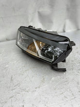 Laden Sie das Bild in den Galerie-Viewer, Frontscheinwerfer Skoda Octavia I 0301118234AB LE18A64195E4941016A Rechts SCH1333116379hr