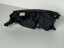 Laden Sie das Bild in den Galerie-Viewer, Frontscheinwerfer Skoda Fabia III 6V1941016F Rechts Scheinwerfer Headlight SCH8783453940ea