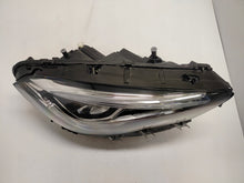 Laden Sie das Bild in den Galerie-Viewer, Frontscheinwerfer Mercedes-Benz W247 A2479066401 Full LED Rechts Headlight SCH6296067220zh