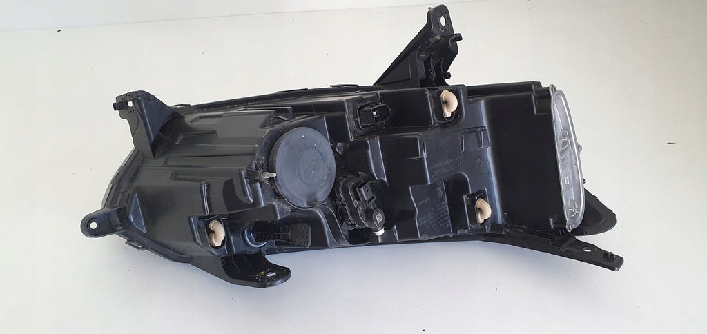 Frontscheinwerfer Dacia Sandero 260602561R Links Scheinwerfer Headlight