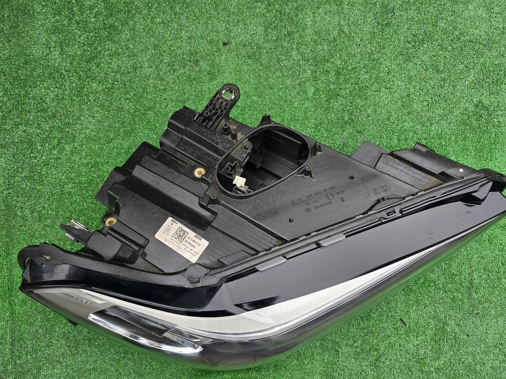Frontscheinwerfer BMW X1 F48 6311-5A01172-02 Rechts Scheinwerfer Headlight SCH8336458883hs