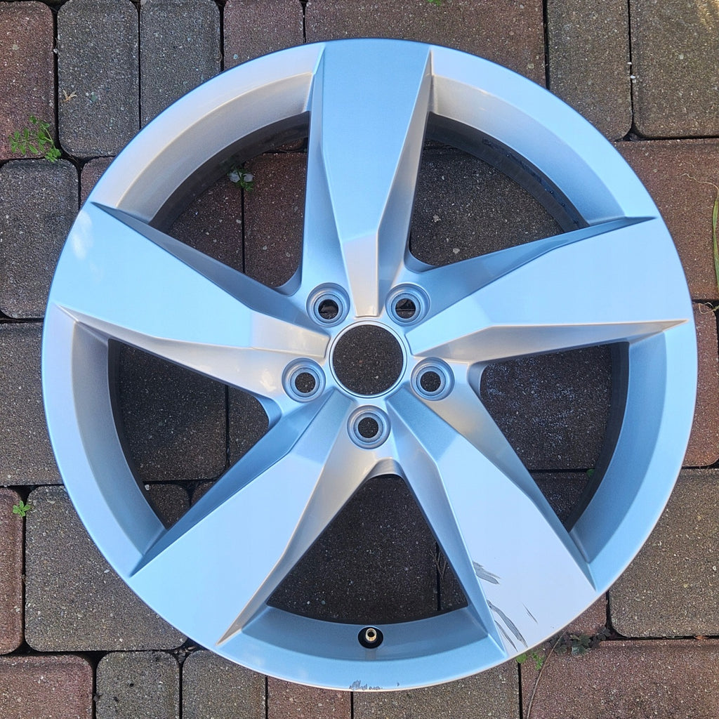 1x Alufelge 17 Zoll 6.5" 5x112 39ET 2GM601025A VW T-Cross Rim Wheel FEL8174270784ji