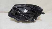 Laden Sie das Bild in den Galerie-Viewer, Frontscheinwerfer Mercedes-Benz Gla A1569067000 Rechts Scheinwerfer Headlight SCH3876999223bs