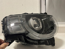 Laden Sie das Bild in den Galerie-Viewer, Frontscheinwerfer Land Rover Defender LR181377 LED Rechts Scheinwerfer Headlight SCH5998070493kr