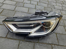 Laden Sie das Bild in den Galerie-Viewer, Frontscheinwerfer Audi A3 8V0941005 Xenon Links Scheinwerfer Headlight