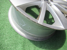 Load image into Gallery viewer, 1x Alufelge 15 Zoll 6.0&quot; 5x100 40ET Glanz Silber 6C0601025 VW Polo 6r Rim Wheel