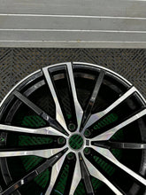 Load image into Gallery viewer, 1x Alufelge 22 Zoll 5x114.3 8090013 BMW X5 G05 Rim Wheel FEL4165311852jt