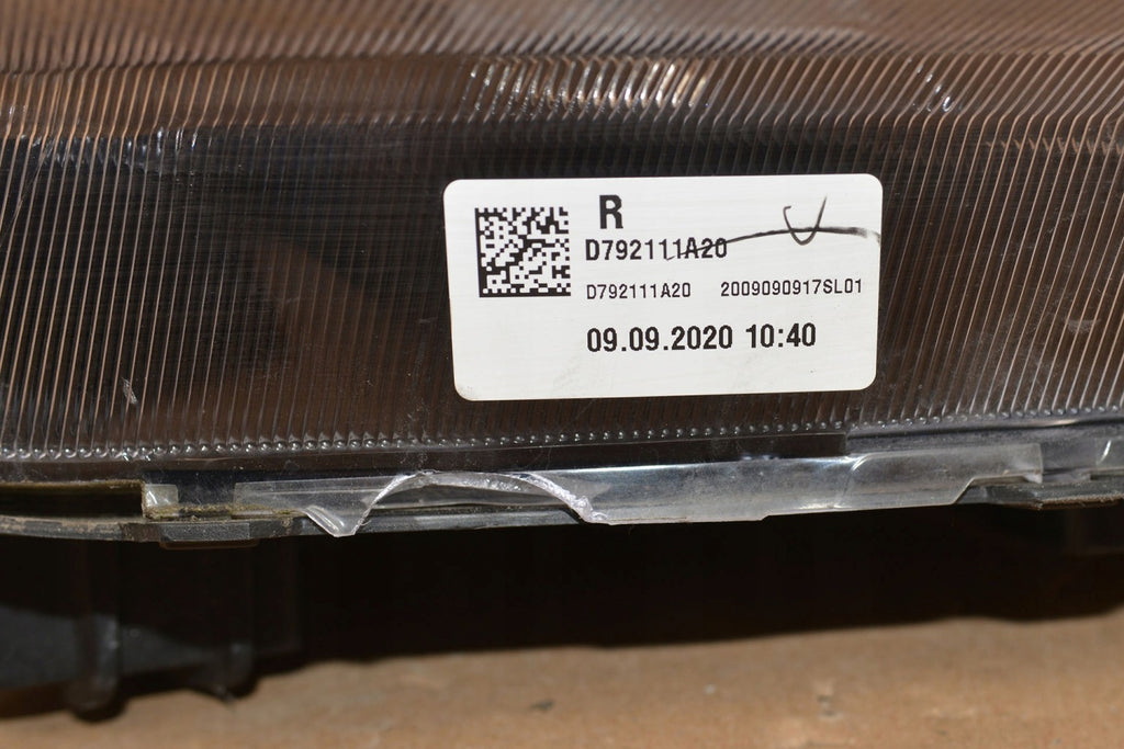 Frontscheinwerfer Hyundai Tucson 92102D7500 Rechts Scheinwerfer Headlight SCH2357662703hx