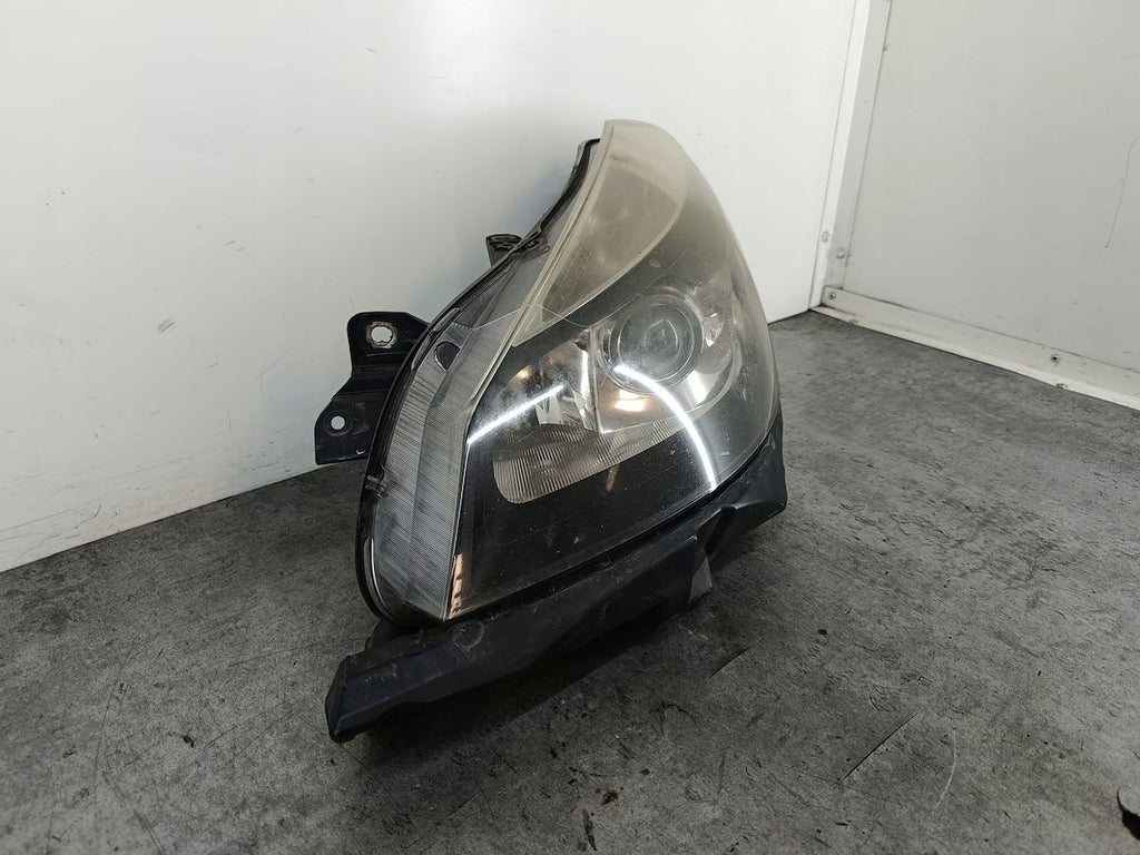 Frontscheinwerfer Renault Clio III 8200261610 Links Scheinwerfer Headlight SCH2994189393kt