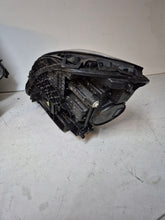 Laden Sie das Bild in den Galerie-Viewer, Frontscheinwerfer Mercedes-Benz Cla A1189063900 LED Links Scheinwerfer Headlight SCH8426884075tw