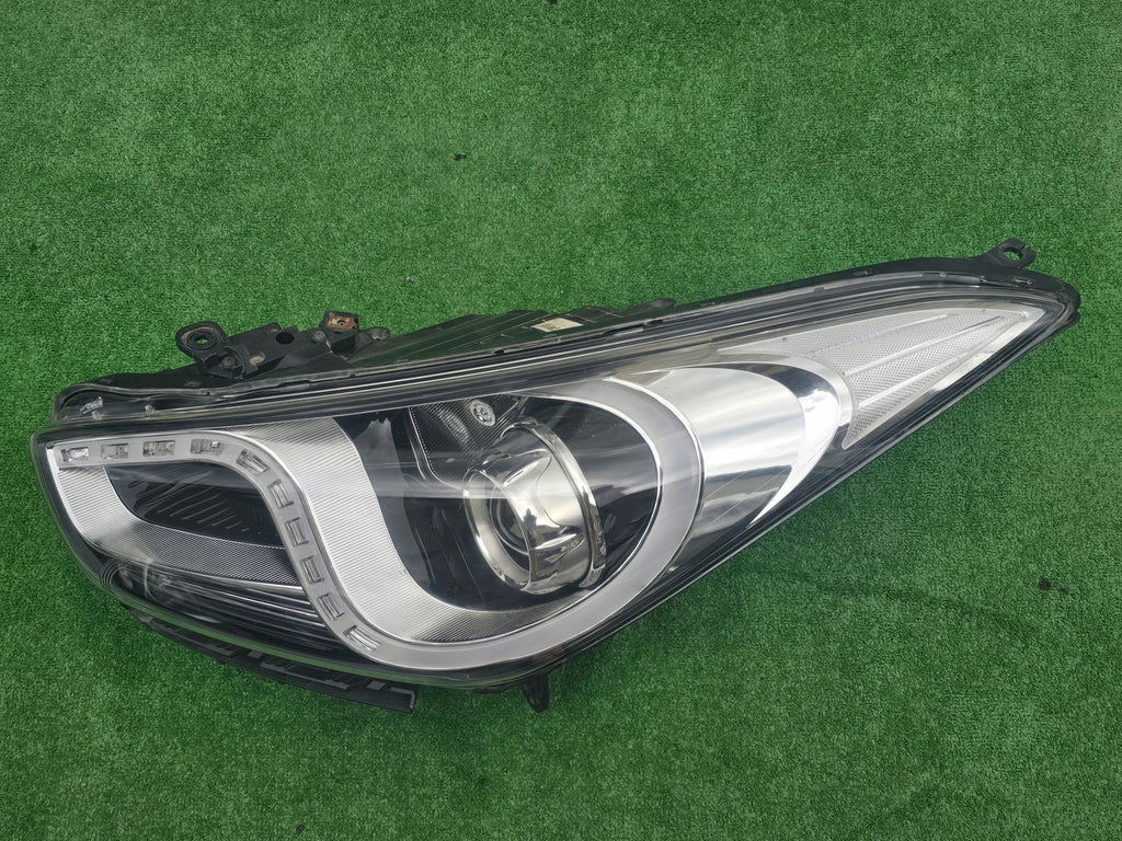 Frontscheinwerfer Hyundai I I40 92101-3Z330 Bi-Xenon Links Headlight SCH9992030319cq