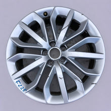 Load image into Gallery viewer, 1x Alufelge 19 Zoll 7.5&quot; 5x112 33ET Glanz Silber 4G0601025P Audi A6 C7 Rim Wheel