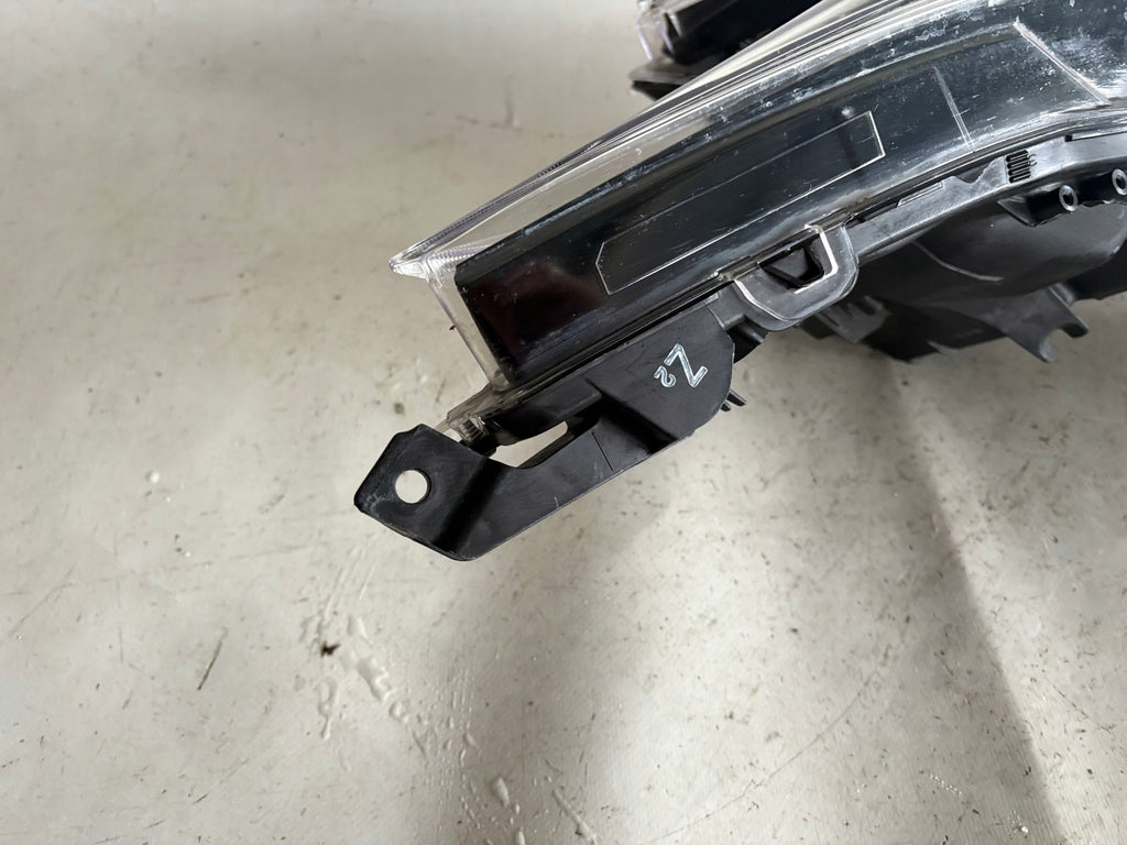 Frontscheinwerfer Toyota Prius 81145-47701 Rechts Scheinwerfer Headlight SCH4367434082xc