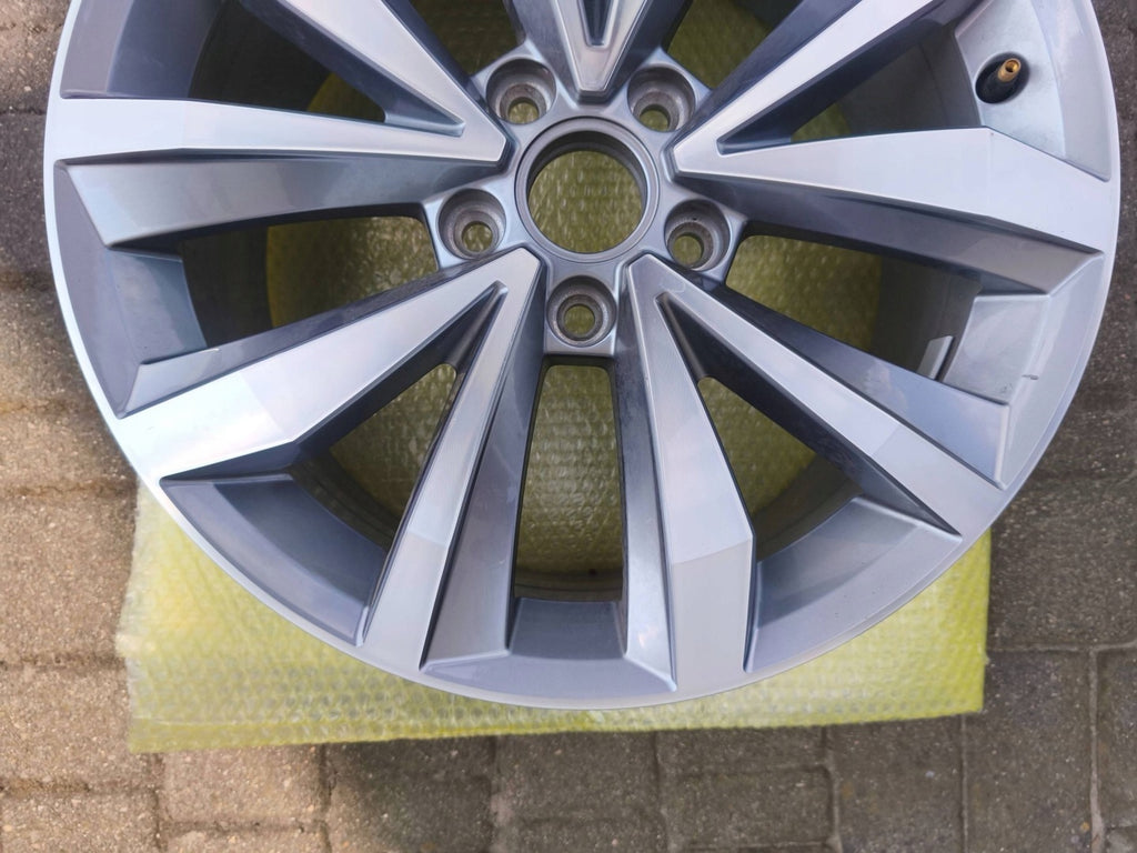 1x Alufelge 17 Zoll 2GA601025P VW T-Roc Rim Wheel FEL2409131382mn