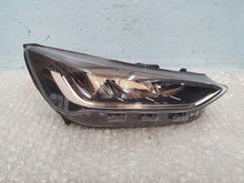 Laden Sie das Bild in den Galerie-Viewer, Frontscheinwerfer Ford Focus NX7B-13E014-CD Rechts Scheinwerfer Headlight SCH5608082786ee