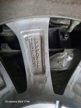 Load image into Gallery viewer, 1x Alufelge 16 Zoll 6.5" 5x100 44ET Glanz Silber 403005287R Renault Rim Wheel FEL5895867051of