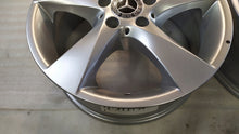 Load image into Gallery viewer, 4x Alufelge 17 Zoll 7.0" 5x112 51ET A4474012200 Mercedes-Benz V-Class V Class FEL4221859350dz
