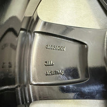 Load image into Gallery viewer, 1x Alufelge 17 Zoll 7.5" 5x108 44ET Glanz Schwarz 9847065380 Opel Astra L FEL1636813342jv