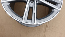 Laden Sie das Bild in den Galerie-Viewer, 1x Alufelge 17 Zoll 7.5" 5x112 54ET Glanz Silber 8053523 BMW 7 Mg Rim Wheel FEL4053301040vy