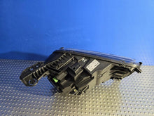 Laden Sie das Bild in den Galerie-Viewer, Frontscheinwerfer Jeep 522187210 Full LED Links Scheinwerfer Headlight SCH7250980337bq