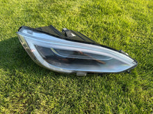 Laden Sie das Bild in den Galerie-Viewer, Frontscheinwerfer Tesla Model S 1053575-00-B LED Rechts Scheinwerfer Headlight