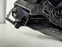 Laden Sie das Bild in den Galerie-Viewer, Frontscheinwerfer Skoda Enyaq 5LB941016H Full LED Rechts Scheinwerfer Headlight