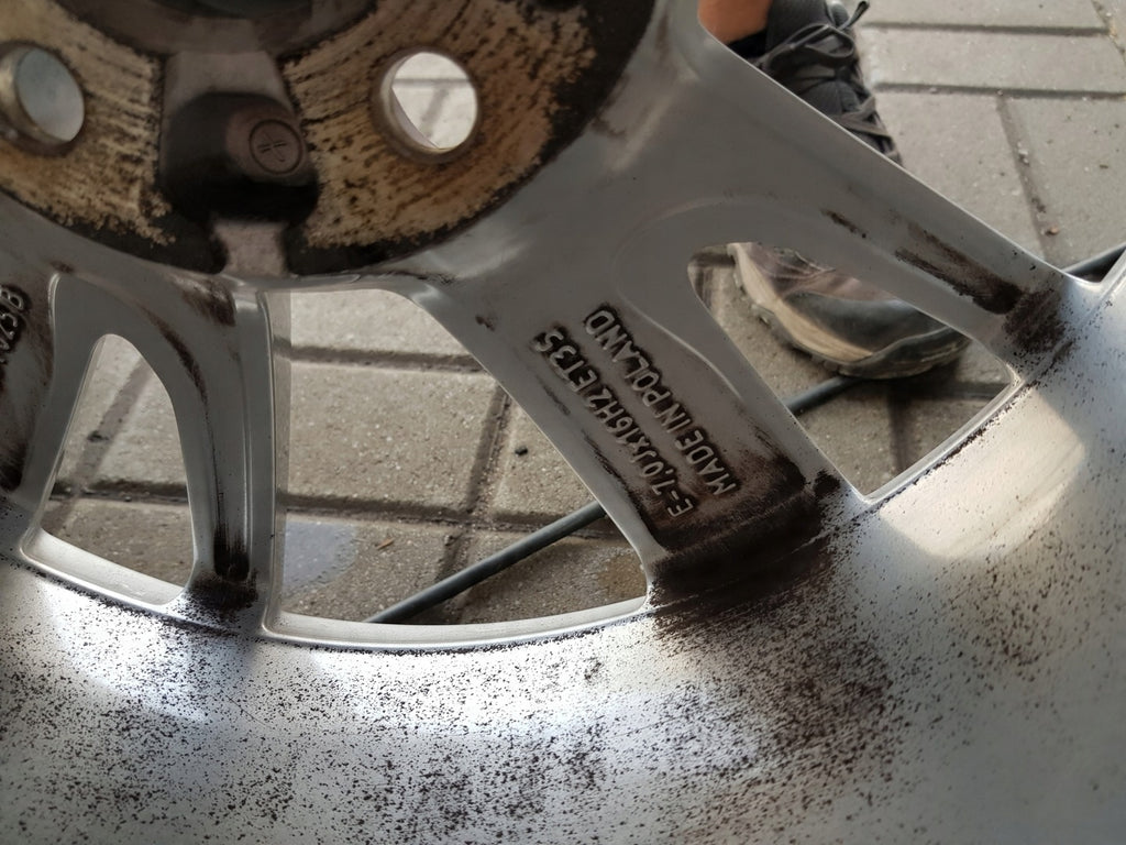 1x Alufelge 16 Zoll 7.0" 5x112 35ET 8W0601025B Audi A4 B9 Rim Wheel