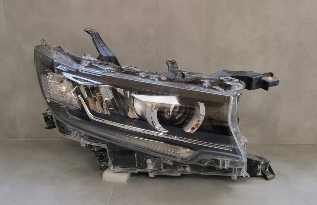 Frontscheinwerfer Toyota Land Cruiser LED Rechts Scheinwerfer Headlight SCH1544700565am
