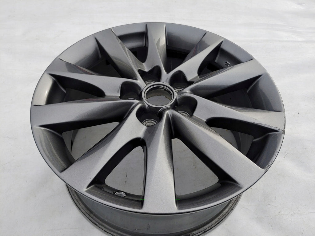 1x Alufelge 17 Zoll 7.5" 5x114.3 50ET Glanz Grau 9965167570 Mazda 6 Rim Wheel