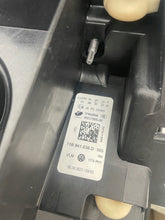 Laden Sie das Bild in den Galerie-Viewer, Frontscheinwerfer VW Id.4 11B941035D 11B941036D Ein Stück (Rechts oder Links) SCH2830129622nh