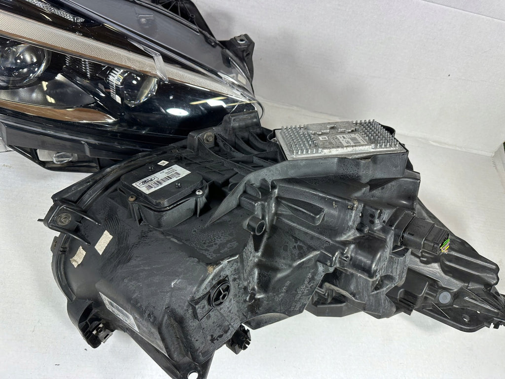 Frontscheinwerfer Ford S-Max EM2B-13W030-CH EM2B-13W029-CH Rechts oder Links SCH2909162733qp
