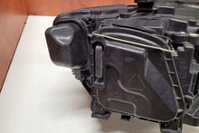 Laden Sie das Bild in den Galerie-Viewer, Frontscheinwerfer Audi Q5 8R0941003 Links Scheinwerfer Headlight
