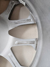 Load image into Gallery viewer, 1x Alufelge 20 Zoll 10.5" 5x112 40ET Glanz Graphit 6883758 BMW X5 G05 G06 Mg FEL5077608571lk
