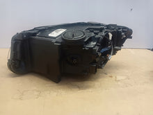 Laden Sie das Bild in den Galerie-Viewer, Frontscheinwerfer BMW 5 F11 F10 1ZS010131-41 Ein Stück (Rechts oder Links) SCH8683085325vu