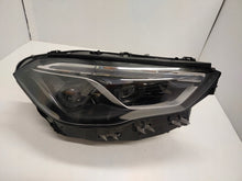 Laden Sie das Bild in den Galerie-Viewer, Frontscheinwerfer Mercedes-Benz W247 A2479064204 Rechts Scheinwerfer Headlight SCH2095400663wo