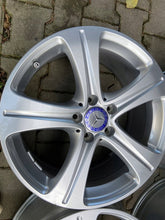 Laden Sie das Bild in den Galerie-Viewer, 4x Alufelge 18 Zoll 8.0" 5x112 43ET Glanz Silber A2134011400 Mercedes-Benz FEL4162229949xu