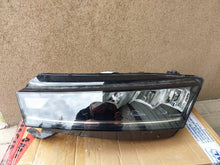 Load image into Gallery viewer, Frontscheinwerfer Skoda Octavia IV 5E4941015 Full LED Ein Satz Headlight SCH7167457678im