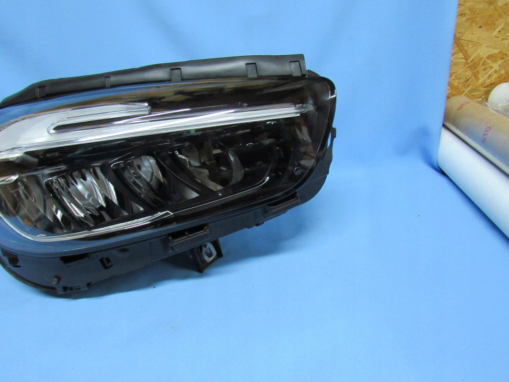 Frontscheinwerfer Mercedes-Benz W247 A2479061004 Xenon Rechts Headlight