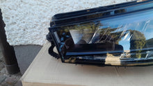 Laden Sie das Bild in den Galerie-Viewer, Frontscheinwerfer Skoda Fabia IV 6VB941015 Links Scheinwerfer Headlight SCH4841702591bl
