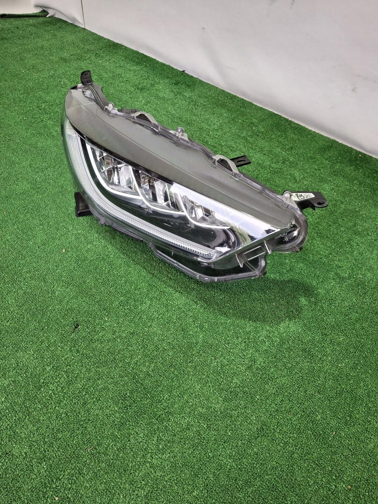 Frontscheinwerfer Toyota 4 Yaris LED Rechts Scheinwerfer Headlight