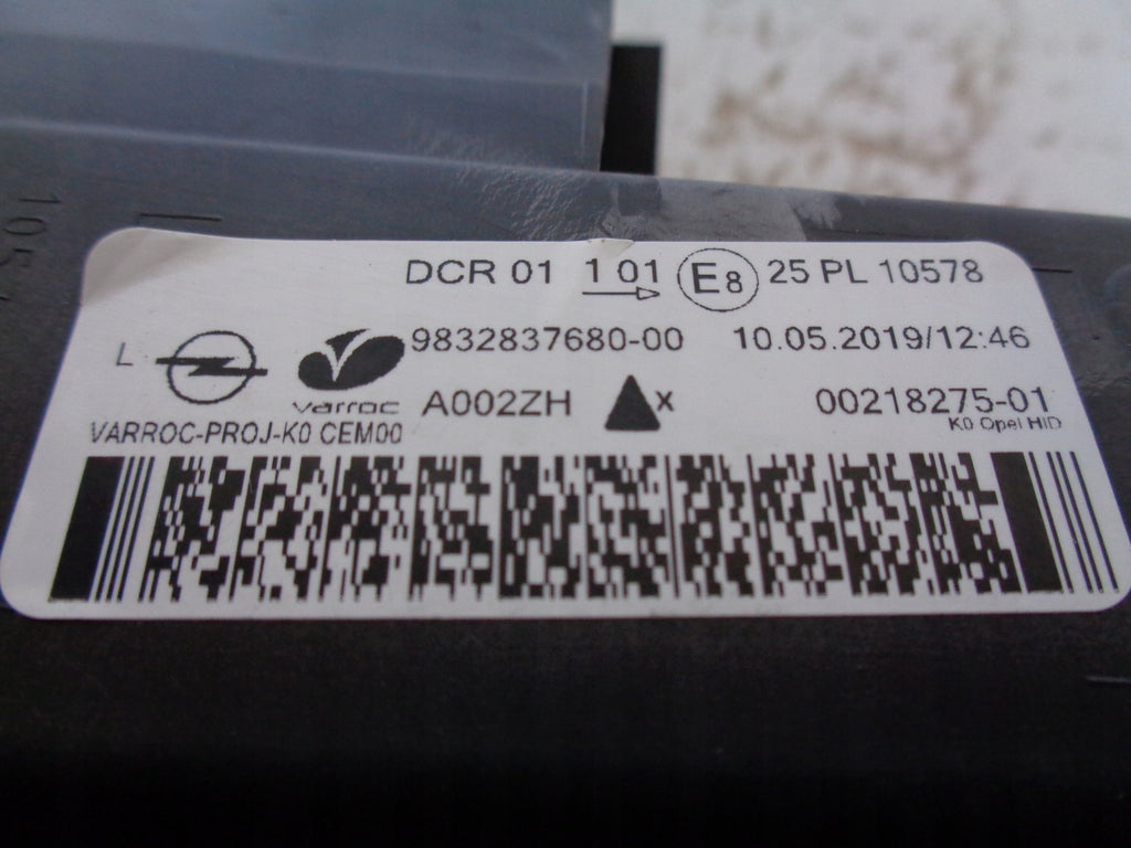 Frontscheinwerfer Opel Zafira Vivaro C 9832837680 LED Links Headlight