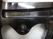 Laden Sie das Bild in den Galerie-Viewer, 1x Alufelge 18 Zoll 7.5&quot; 5x108 44ET 9850014180 Opel Astra Rim Wheel