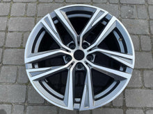Laden Sie das Bild in den Galerie-Viewer, 1x Alufelge 18 Zoll 9.0" 5x112 42ET 6896770 BMW I4 G26 Rim Wheel FEL4964288380hp