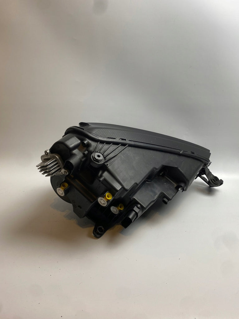 Frontscheinwerfer Skoda Karoq 57B941009 LED Ein Stück (Rechts oder Links) SCH9174364857bx