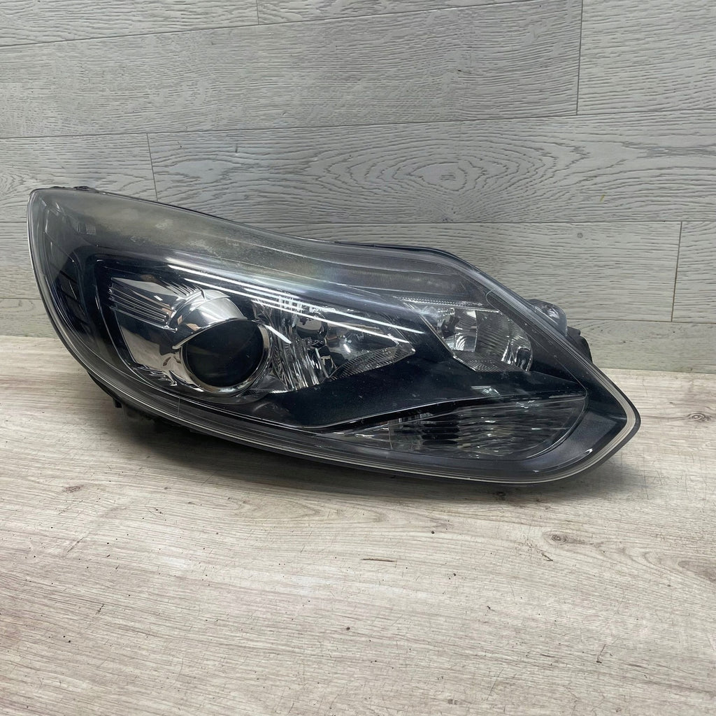Frontscheinwerfer Ford Focus BM5113W029 Xenon Rechts Scheinwerfer Headlight SCH4482767764nh