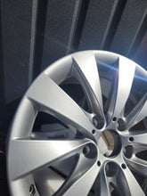 Laden Sie das Bild in den Galerie-Viewer, 1x Alufelge 17 Zoll 7.5" 5x120 6796240 BMW Rim Wheel FEL7328203558hr