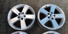 Load image into Gallery viewer, 1x Alufelge 17 Zoll 7.0" 5x108 55ET Glanz Silber 7M2J1007AA Ford Galaxy I FEL8957640697px